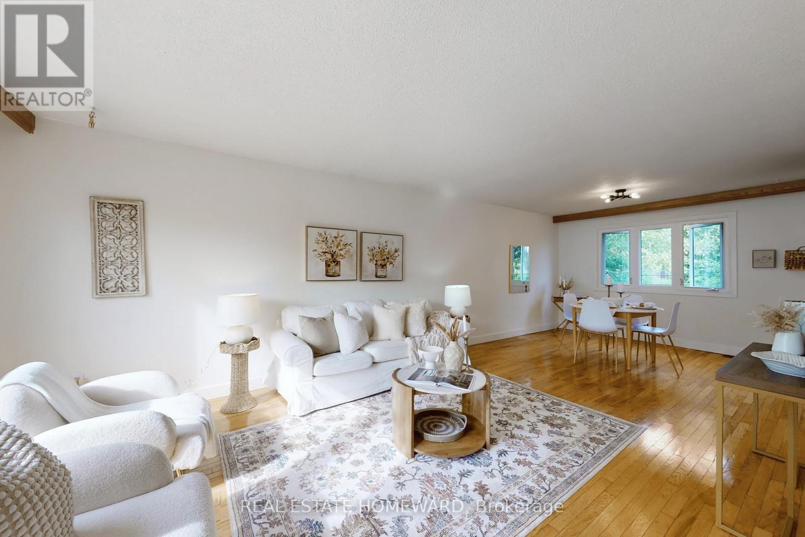 255 Kristin Grove, Mississauga (Mississauga Valleys), Ontario  L5A 3E7 - Photo 7 - W12482616