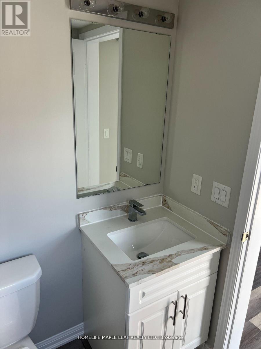 10 - 1 Beckenrose Court, Brampton, Ontario  L6Y 6G2 - Photo 8 - W12482279
