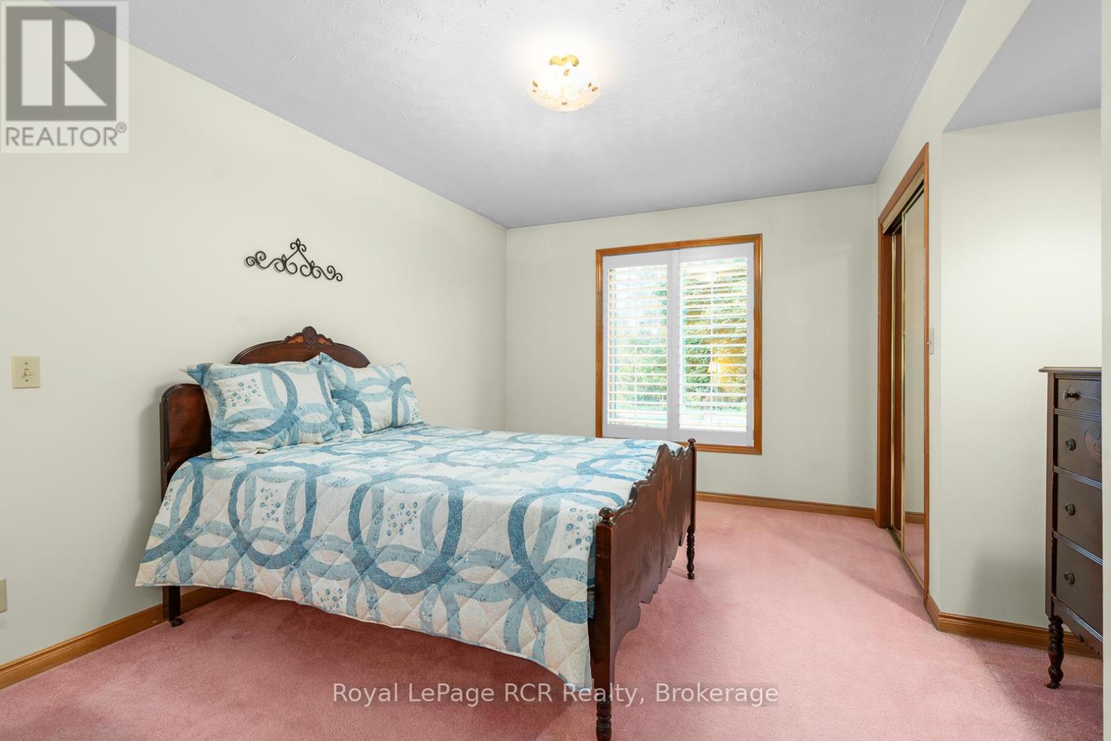 347 Augusta Street, West Grey, Ontario  N0G 1C0 - Photo 21 - X12482632