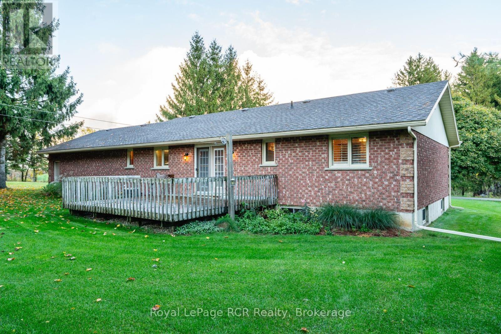 347 Augusta Street, West Grey, Ontario  N0G 1C0 - Photo 34 - X12482632