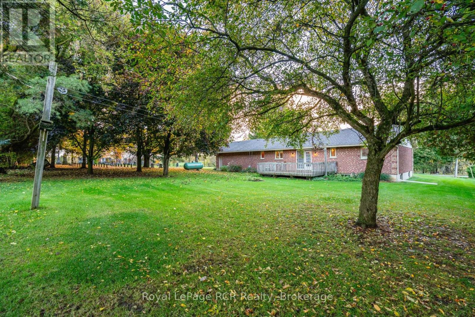 347 Augusta Street, West Grey, Ontario  N0G 1C0 - Photo 35 - X12482632