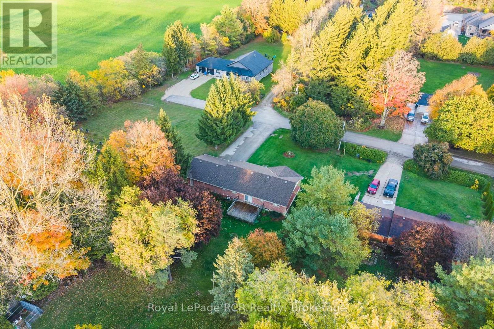 347 Augusta Street, West Grey, Ontario  N0G 1C0 - Photo 4 - X12482632