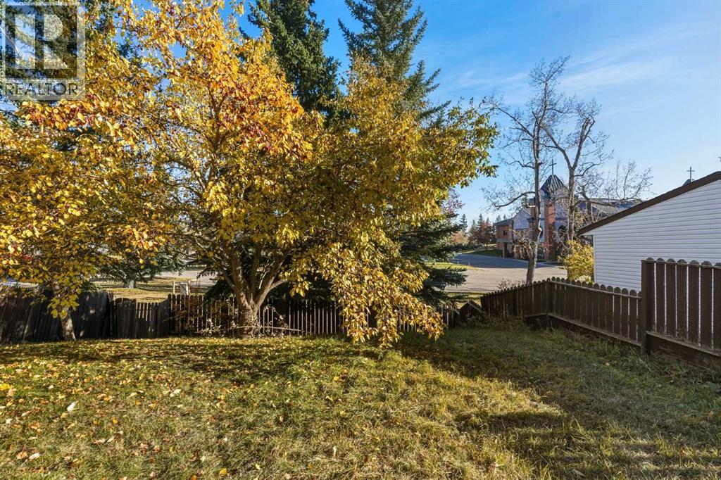 8 Ranchlands Crescent Nw, Calgary, Alberta  T3G 1N4 - Photo 32 - A2265157