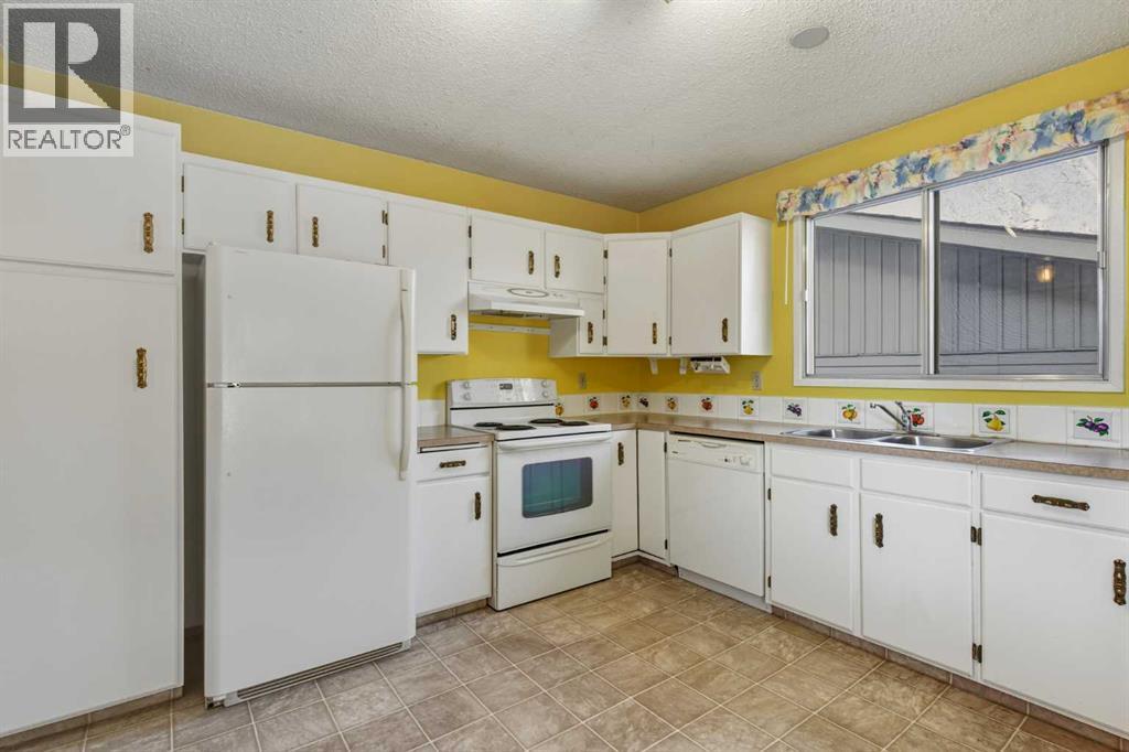 8 Ranchlands Crescent Nw, Calgary, Alberta  T3G 1N4 - Photo 10 - A2265157
