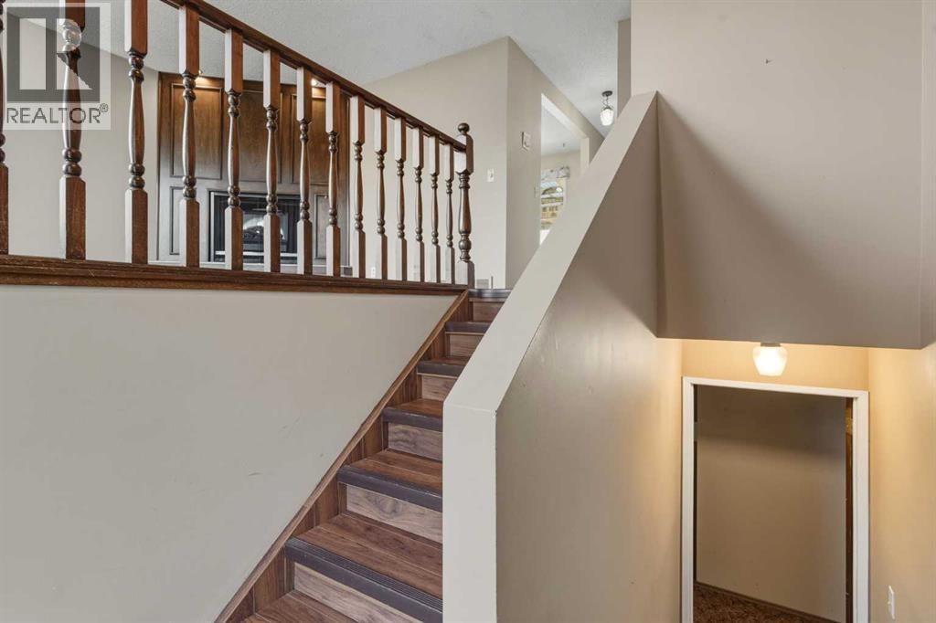 8 Ranchlands Crescent Nw, Calgary, Alberta  T3G 1N4 - Photo 19 - A2265157