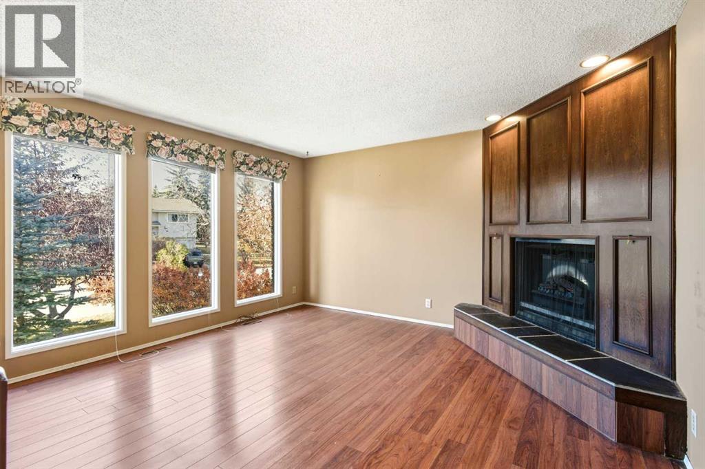 8 Ranchlands Crescent Nw, Calgary, Alberta  T3G 1N4 - Photo 5 - A2265157