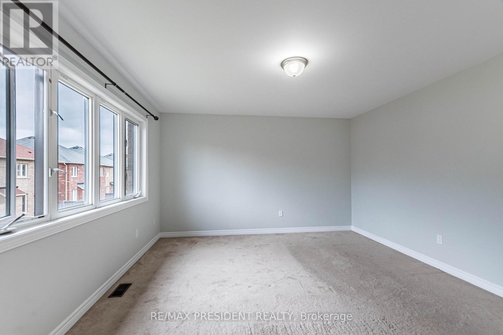 77 Zelda Road, Brampton, Ontario  L6R 3V3 - Photo 24 - W12470388