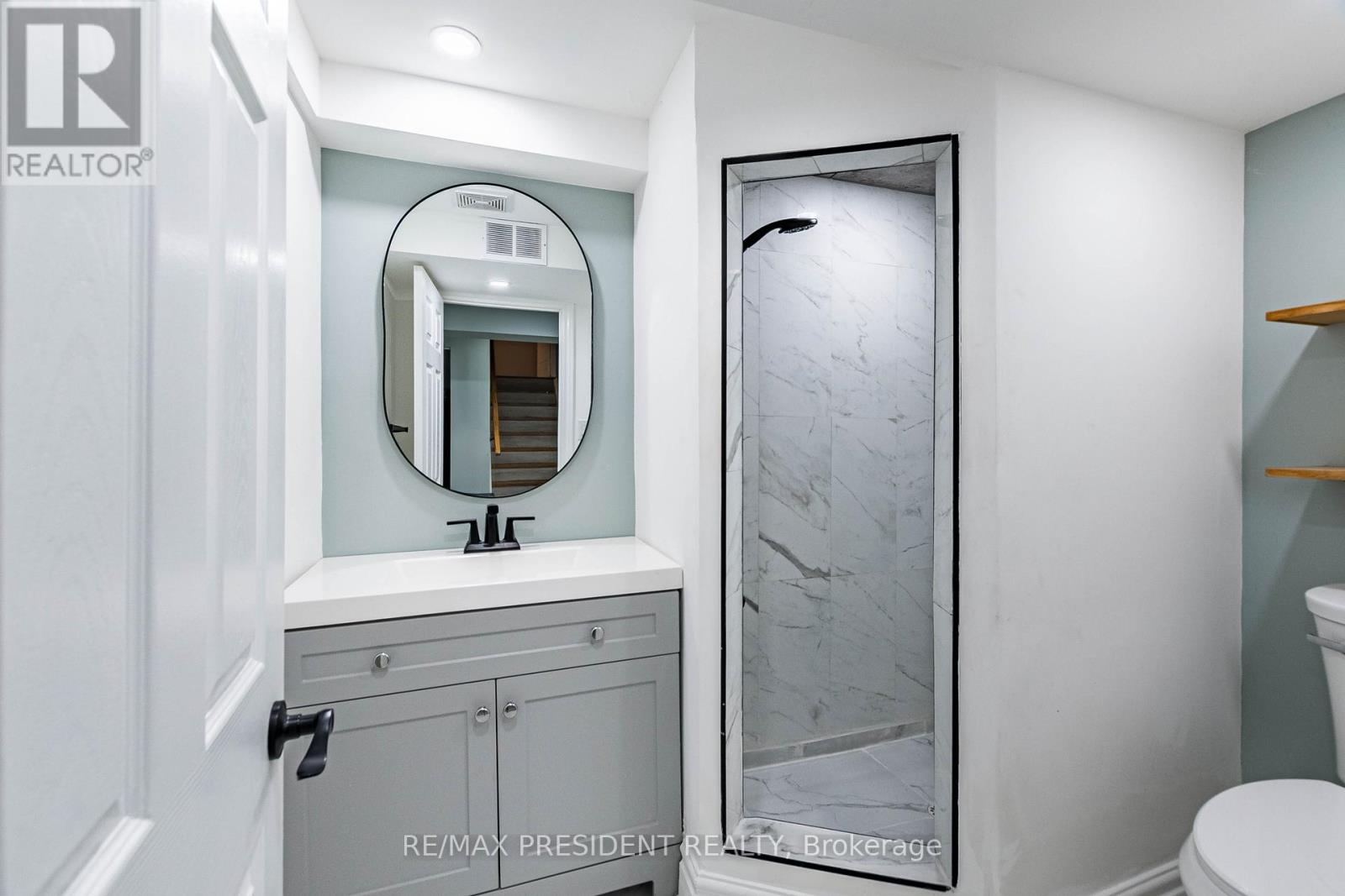 77 Zelda Road, Brampton, Ontario  L6R 3V3 - Photo 46 - W12470388