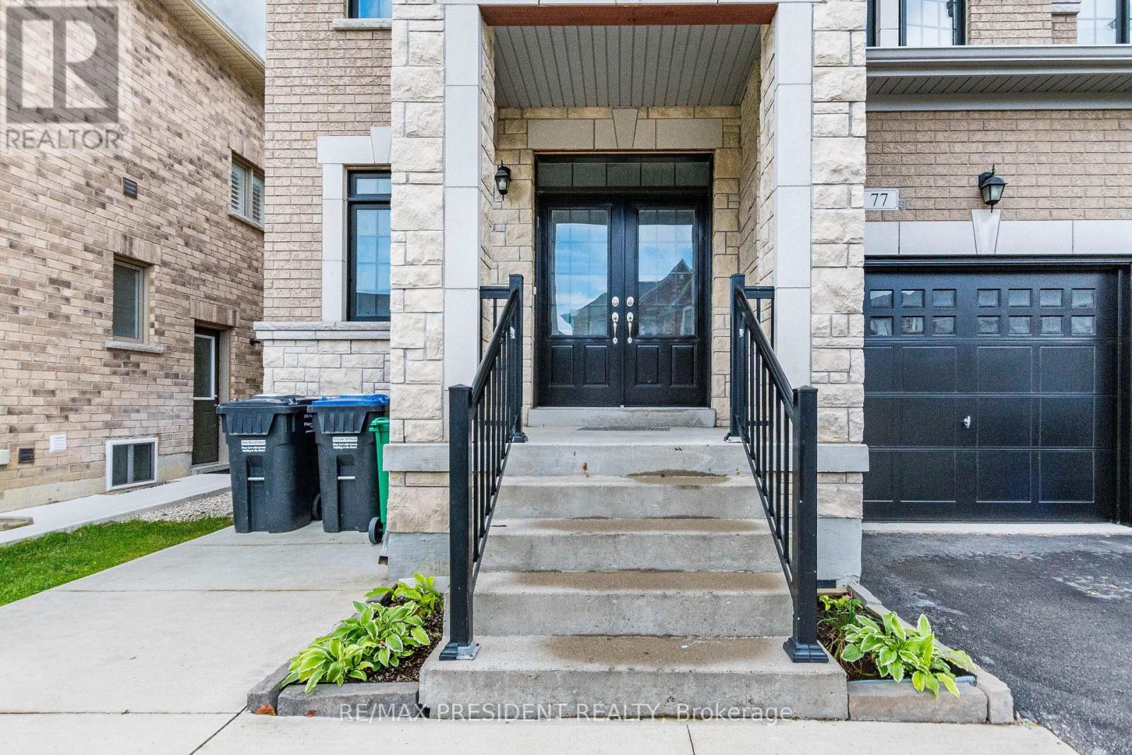 77 Zelda Road, Brampton, Ontario  L6R 3V3 - Photo 3 - W12470388