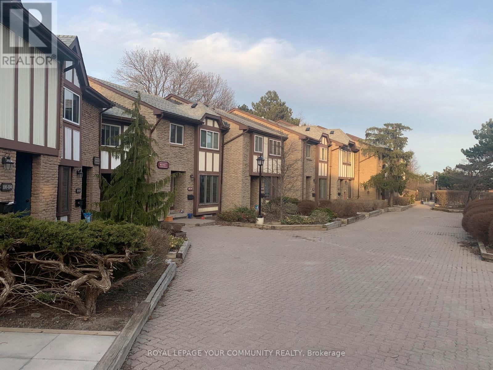 104 - 100 BURROWS HALL BOULEVARD, Toronto, Ontario