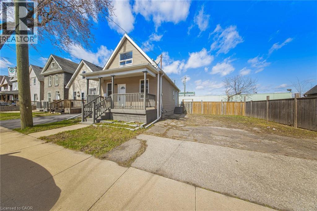109 GERTRUDE Street, Hamilton, Ontario