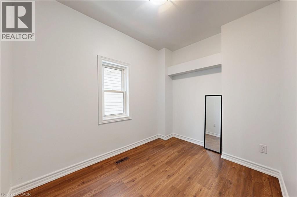 109 Gertrude Street, Hamilton, Ontario  L8L 4B7 - Photo 12 - 40782266