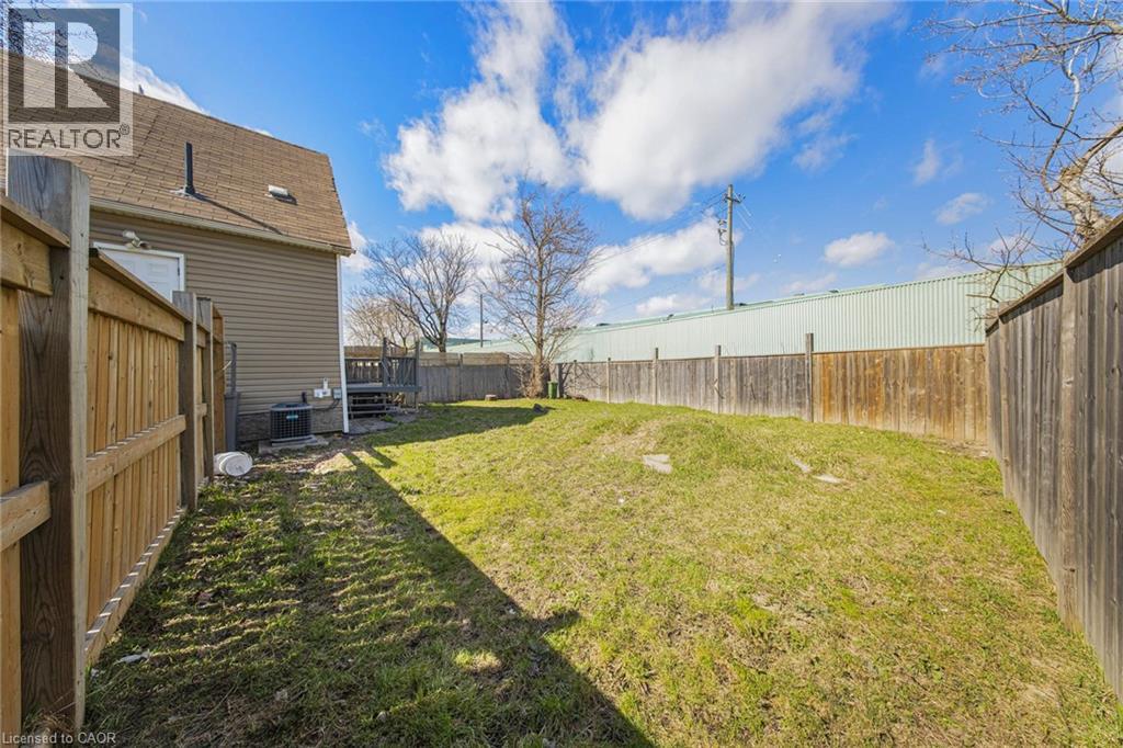 109 Gertrude Street, Hamilton, Ontario  L8L 4B7 - Photo 38 - 40782266