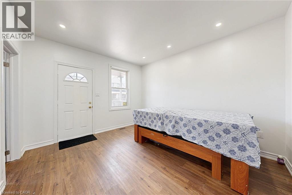 109 Gertrude Street, Hamilton, Ontario  L8L 4B7 - Photo 7 - 40782266