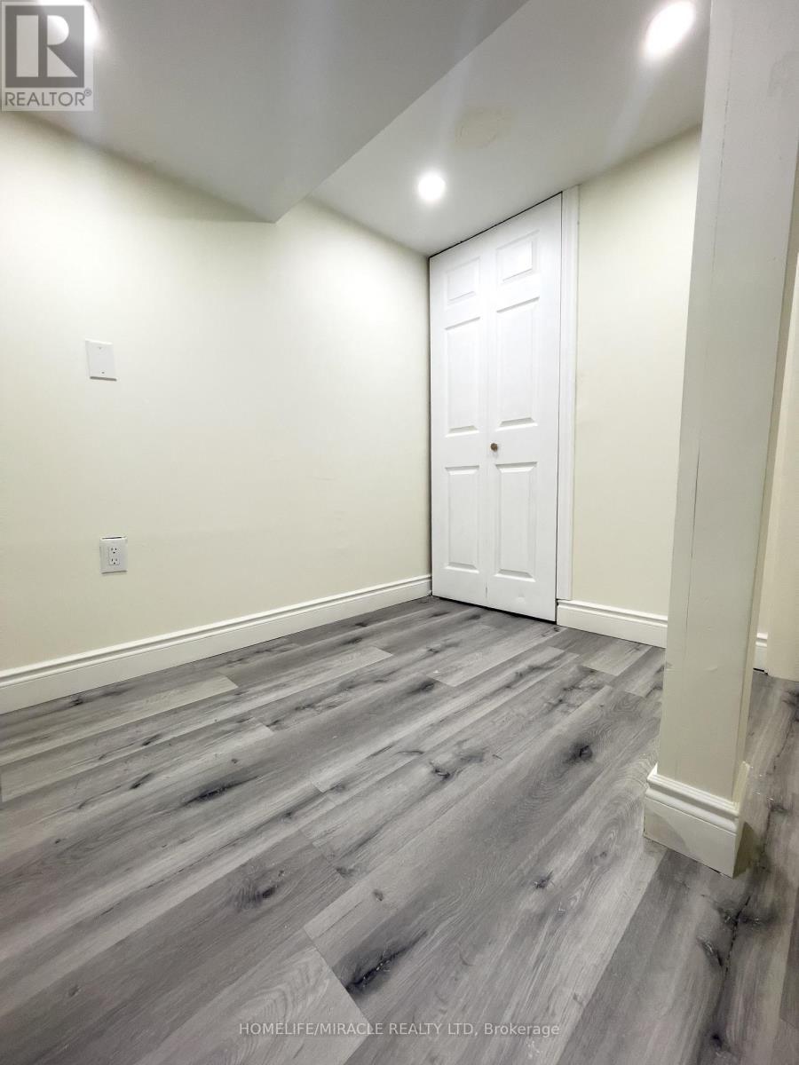 37 Calm Waters Crescent, Brampton, Ontario  L6V 4R9 - Photo 26 - W12482406