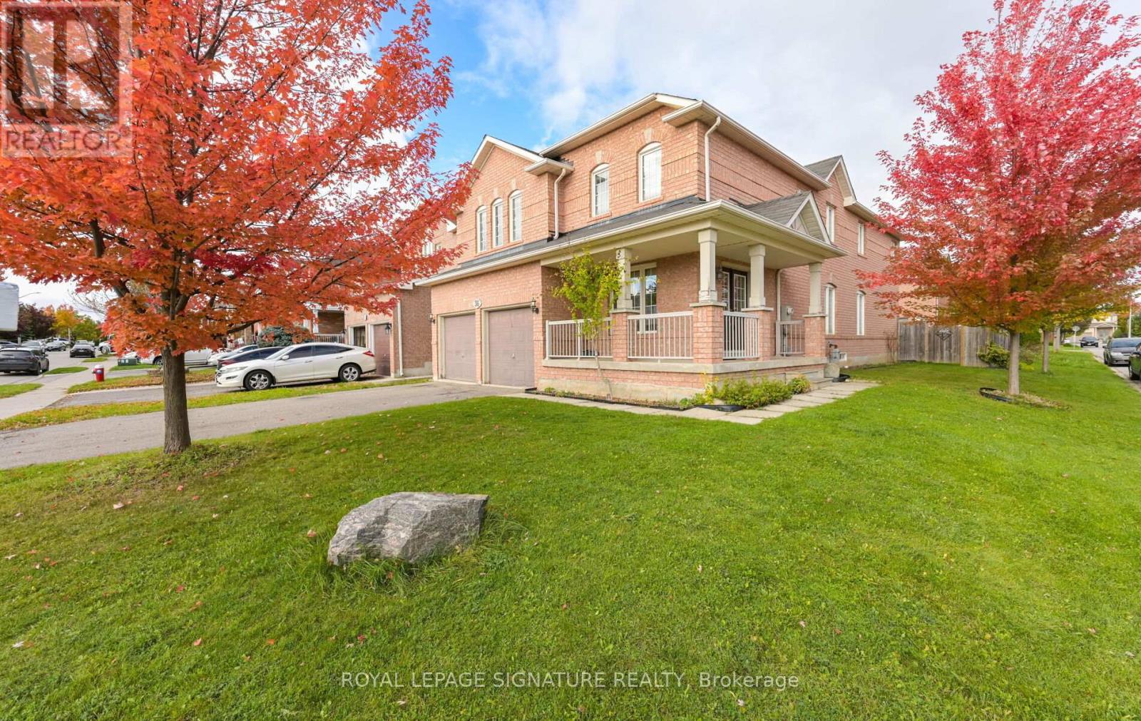 36 Capistro Street, Brampton, Ontario  L7A 3H7 - Photo 2 - W12482626
