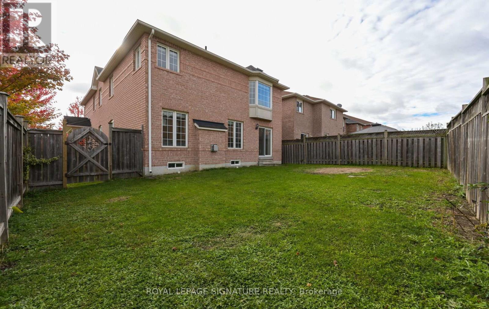 36 Capistro Street, Brampton, Ontario  L7A 3H7 - Photo 48 - W12482626