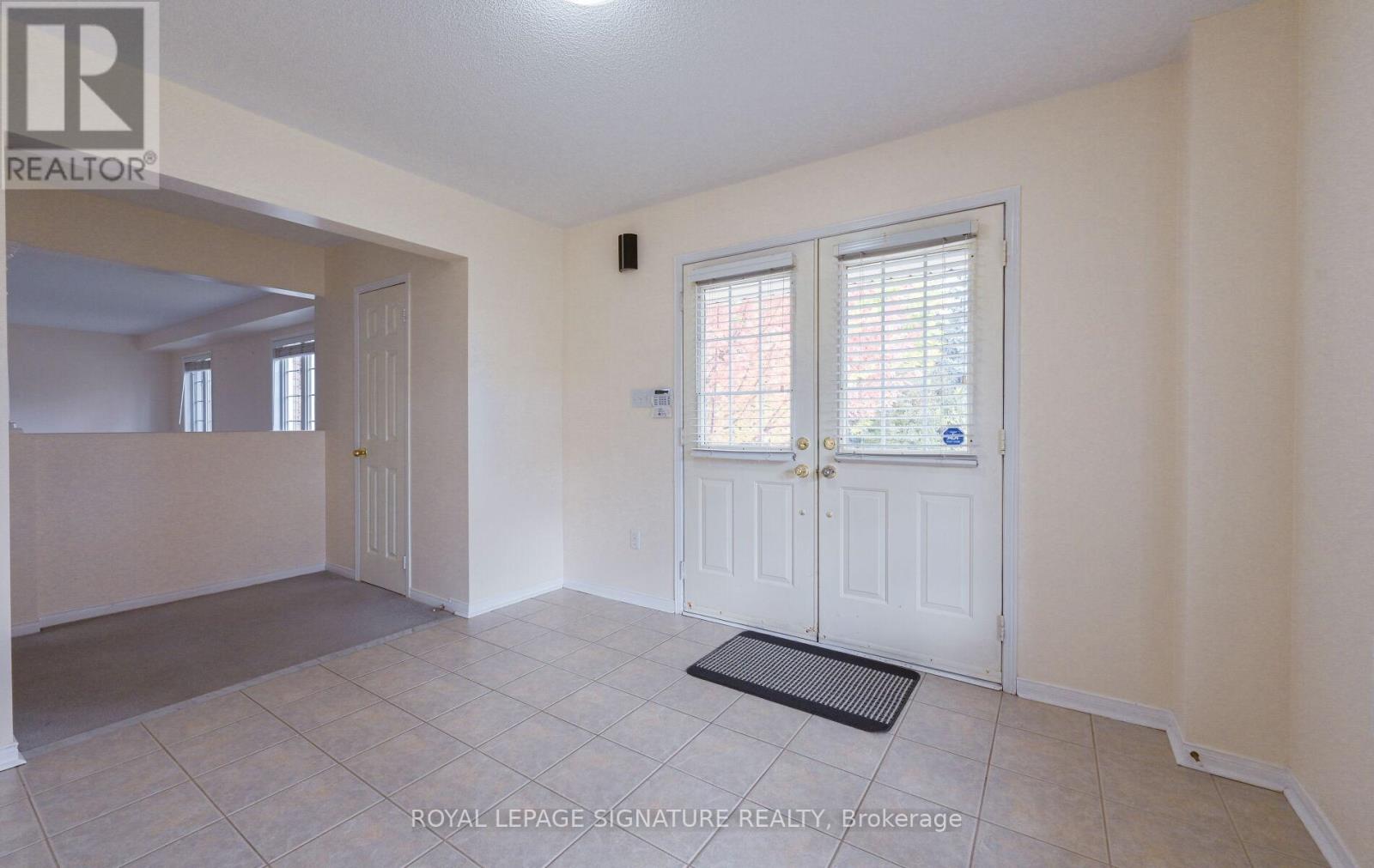 36 Capistro Street, Brampton, Ontario  L7A 3H7 - Photo 7 - W12482626