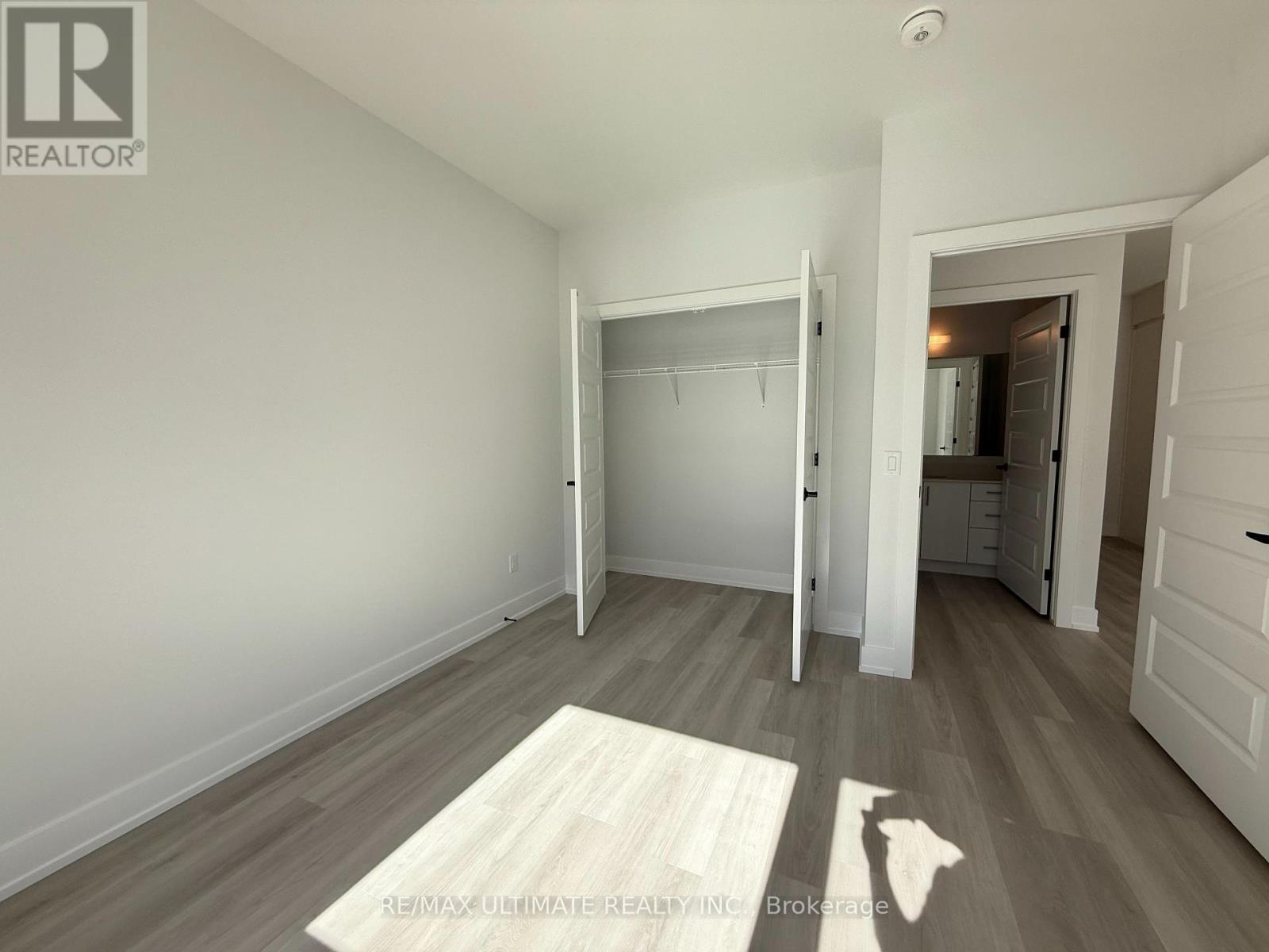 213 - 1100 Lackner Place, Kitchener, Ontario  N2A 0M1 - Photo 11 - X12482628