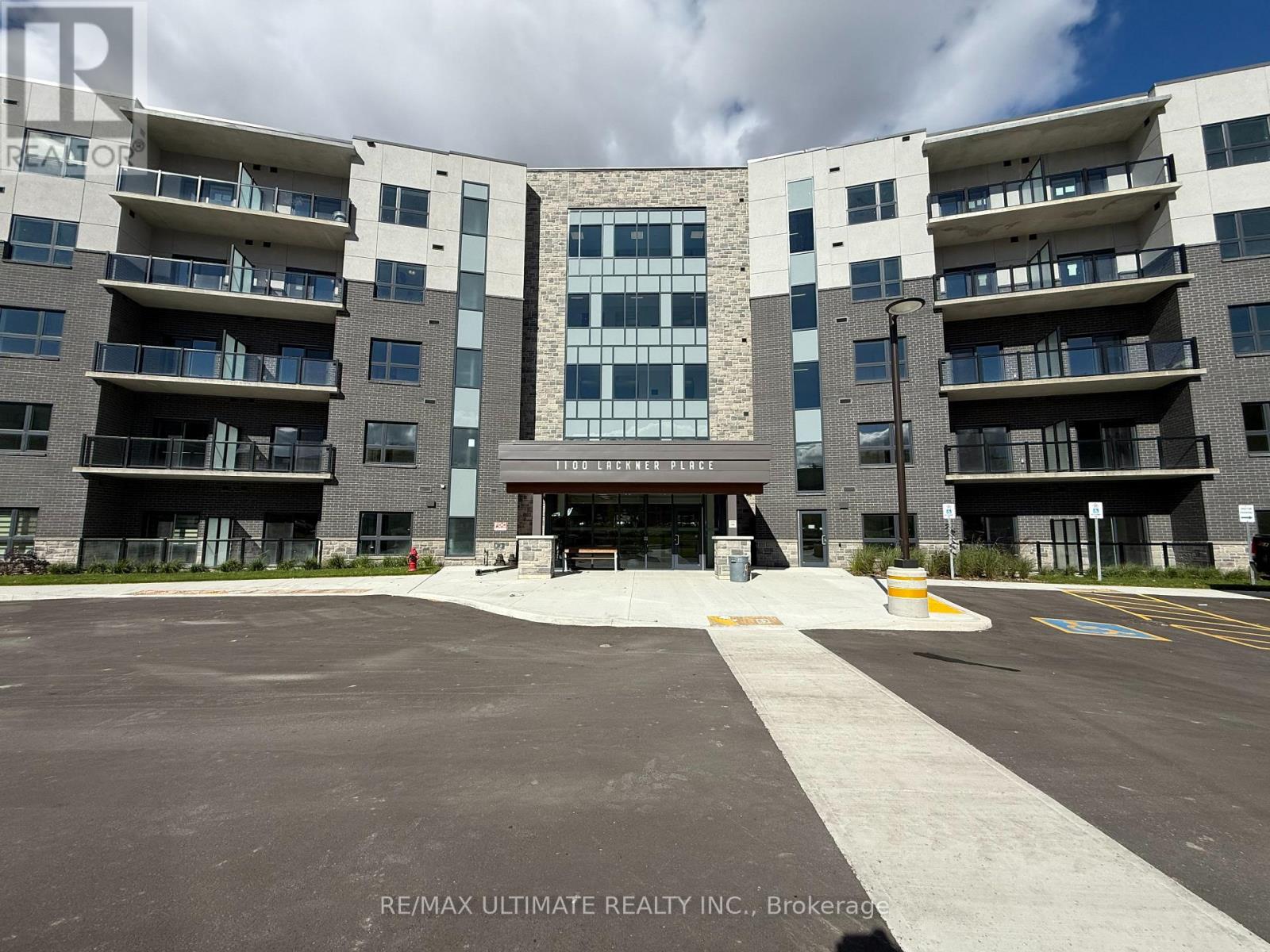 213 - 1100 Lackner Place, Kitchener, Ontario  N2A 0M1 - Photo 2 - X12482628