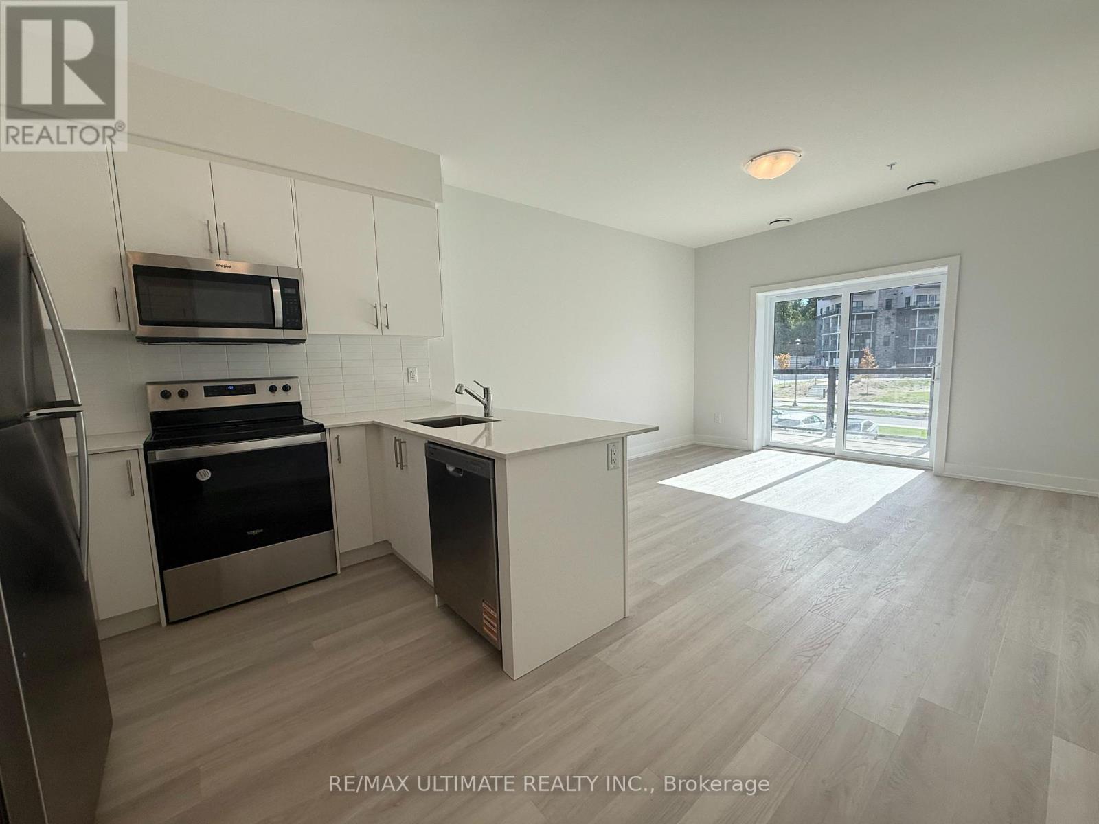 213 - 1100 Lackner Place, Kitchener, Ontario  N2A 0M1 - Photo 4 - X12482628