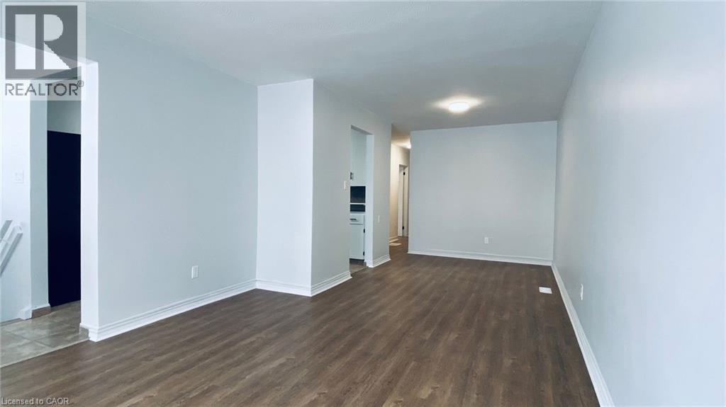 88 Longford Drive, Newmarket, Ontario  L3Y 2Y4 - Photo 4 - 40782237