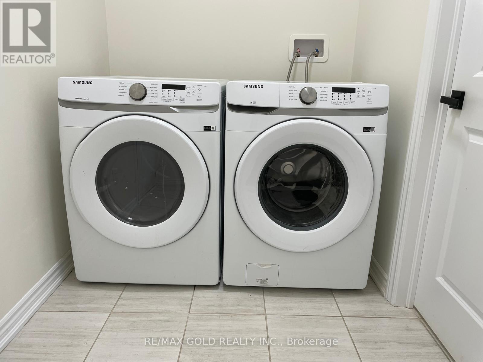 537 Veterans Drive, Brampton, Ontario  L7A 0C4 - Photo 35 - W12458354