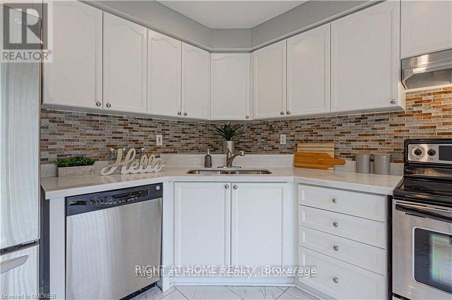 1407 Mcdermott Way N, Milton, Ontario  L9T 6L6 - Photo 8 - W12482238