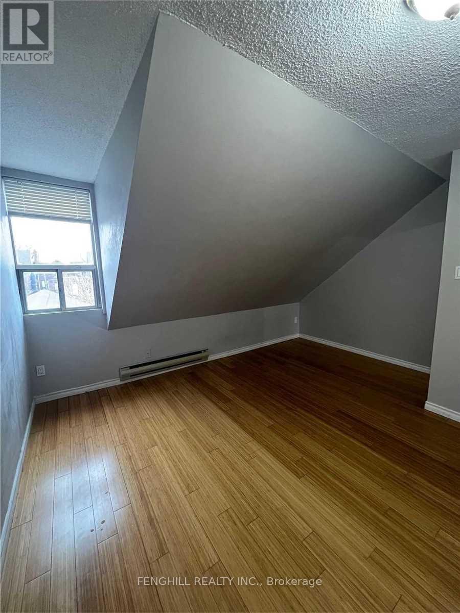 2 - 678 Bathurst Street, Toronto, Ontario  M5S 2R3 - Photo 6 - C12482642