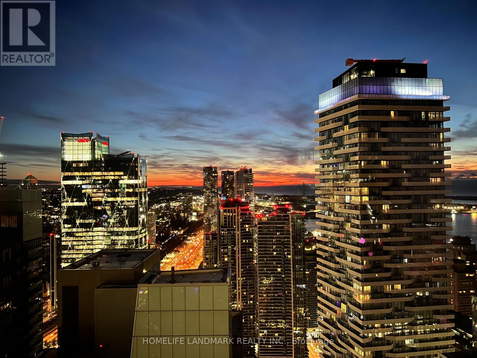 5903 - 14 YORK STREET, Toronto, Ontario