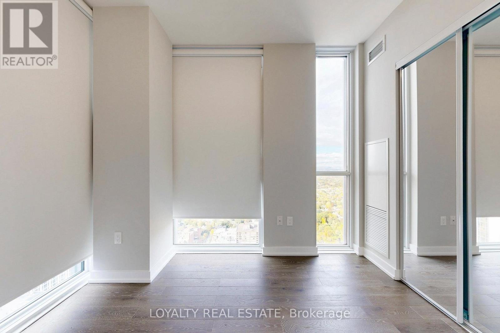 5005 - 1 Yorkville Avenue, Toronto, Ontario  M4W 0B1 - Photo 21 - C12482655