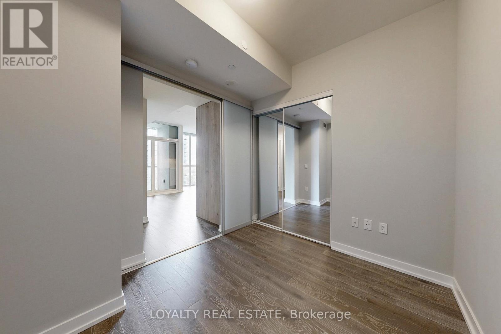 5005 - 1 Yorkville Avenue, Toronto, Ontario  M4W 0B1 - Photo 30 - C12482655