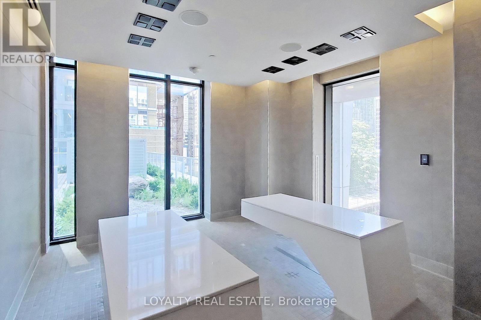 5005 - 1 Yorkville Avenue, Toronto, Ontario  M4W 0B1 - Photo 41 - C12482655