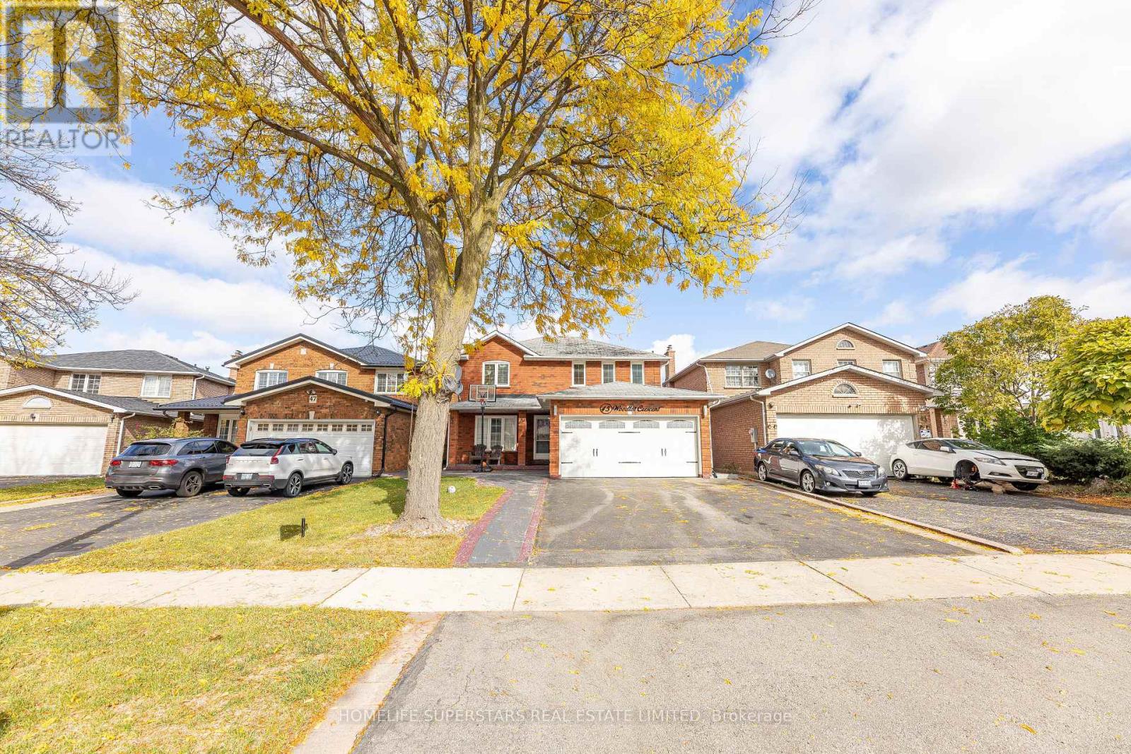 45 Woodlot Crescent, Toronto (West Humber-Clairville), Ontario  M9W 6T2 - Photo 2 - W12477471