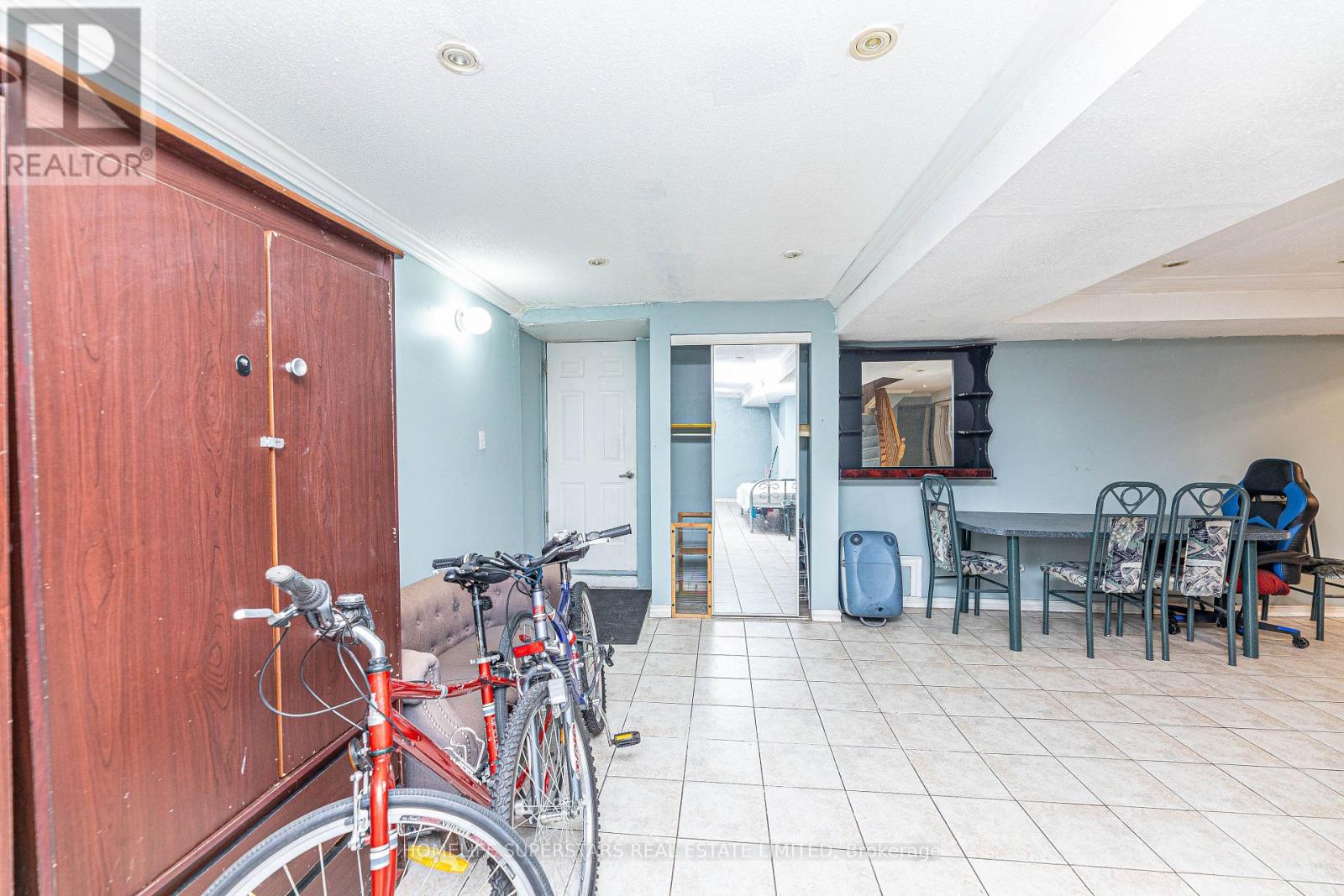45 Woodlot Crescent, Toronto (West Humber-Clairville), Ontario  M9W 6T2 - Photo 39 - W12477471