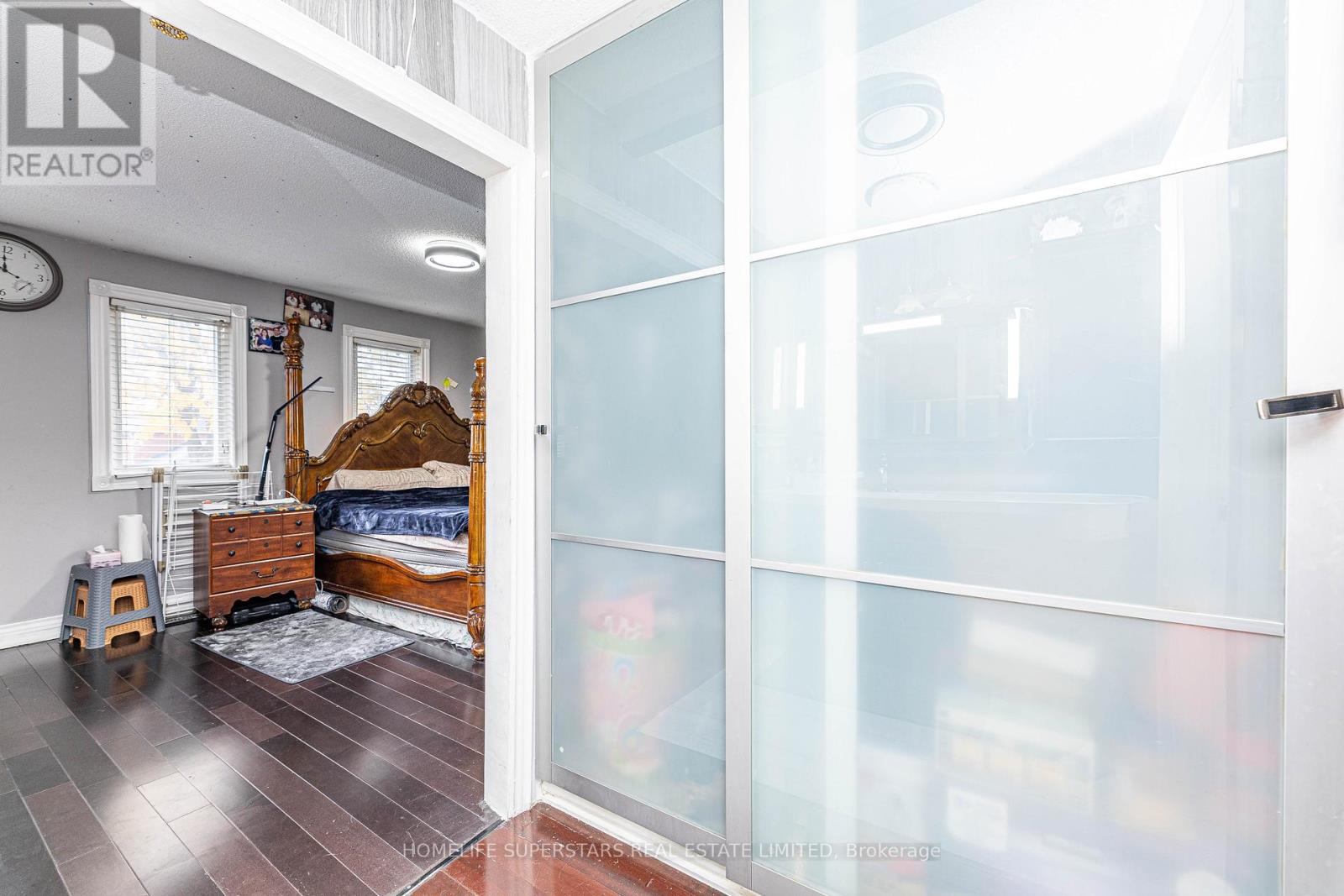45 Woodlot Crescent, Toronto (West Humber-Clairville), Ontario  M9W 6T2 - Photo 28 - W12477471