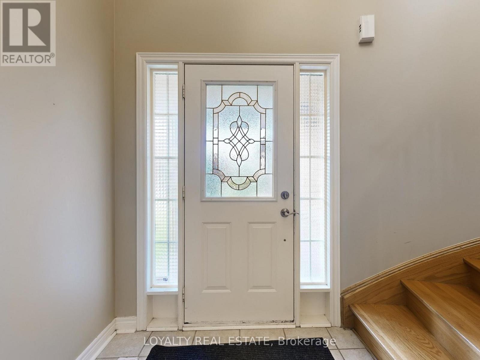 Upper Level - 50 Thornton Crescent, Vaughan, Ontario  L6A 2S9 - Photo 22 - N12482641