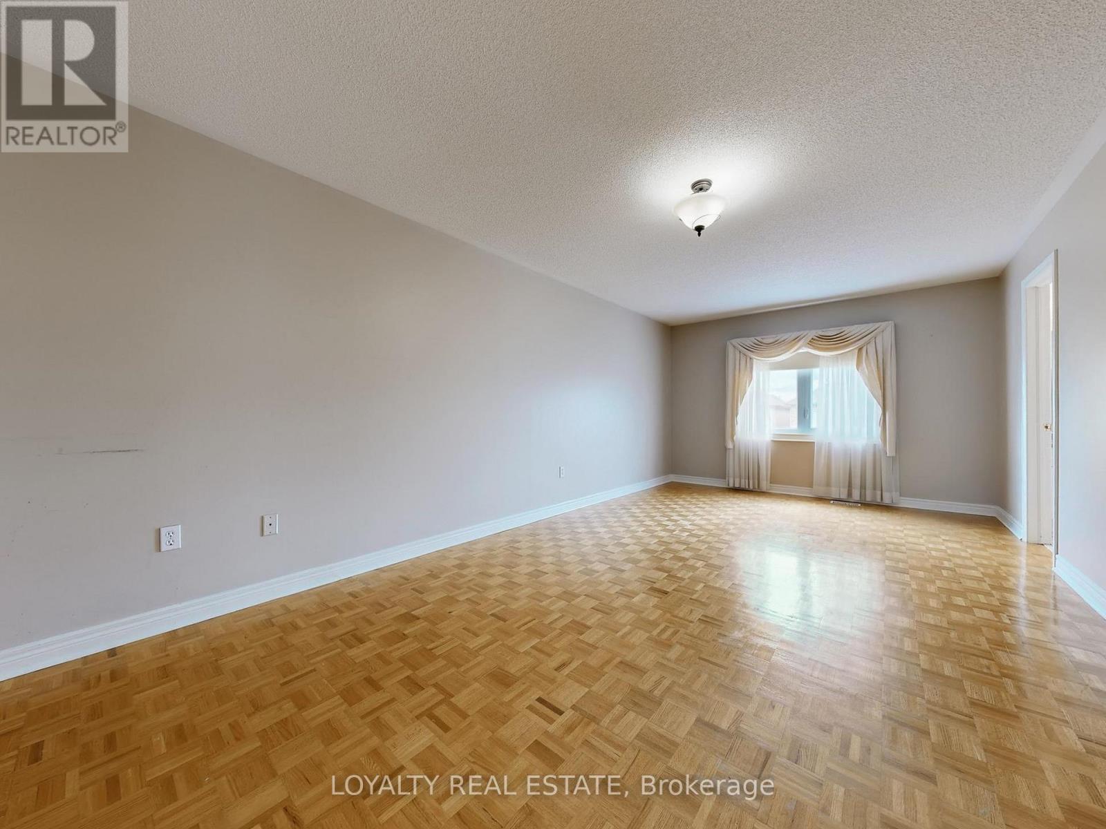 Upper Level - 50 Thornton Crescent, Vaughan, Ontario  L6A 2S9 - Photo 26 - N12482641