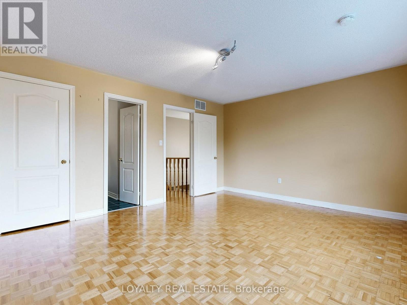 Upper Level - 50 Thornton Crescent, Vaughan, Ontario  L6A 2S9 - Photo 36 - N12482641