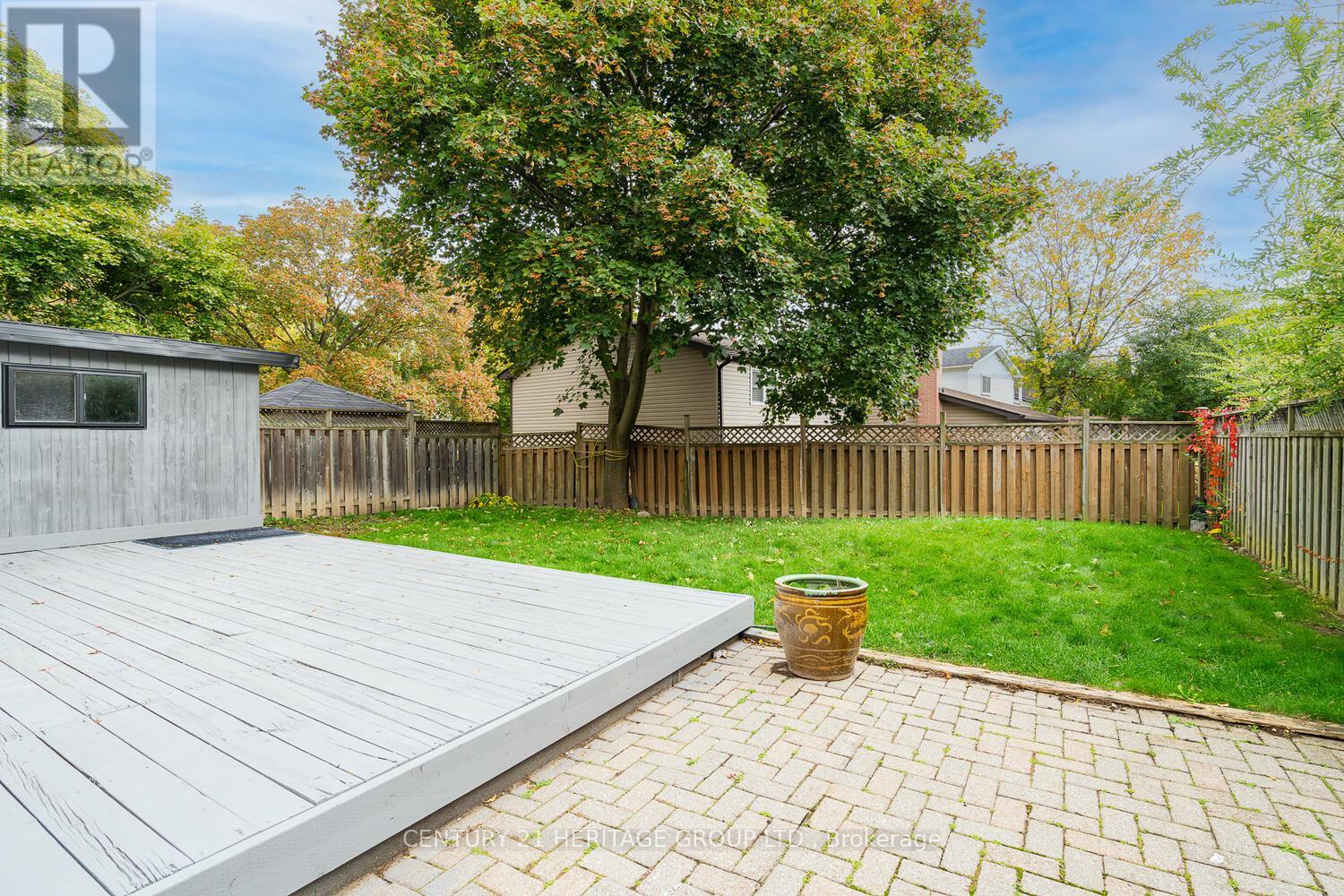 23 Merrylyn Drive, Richmond Hill, Ontario  L4C 5B1 - Photo 45 - N12482648