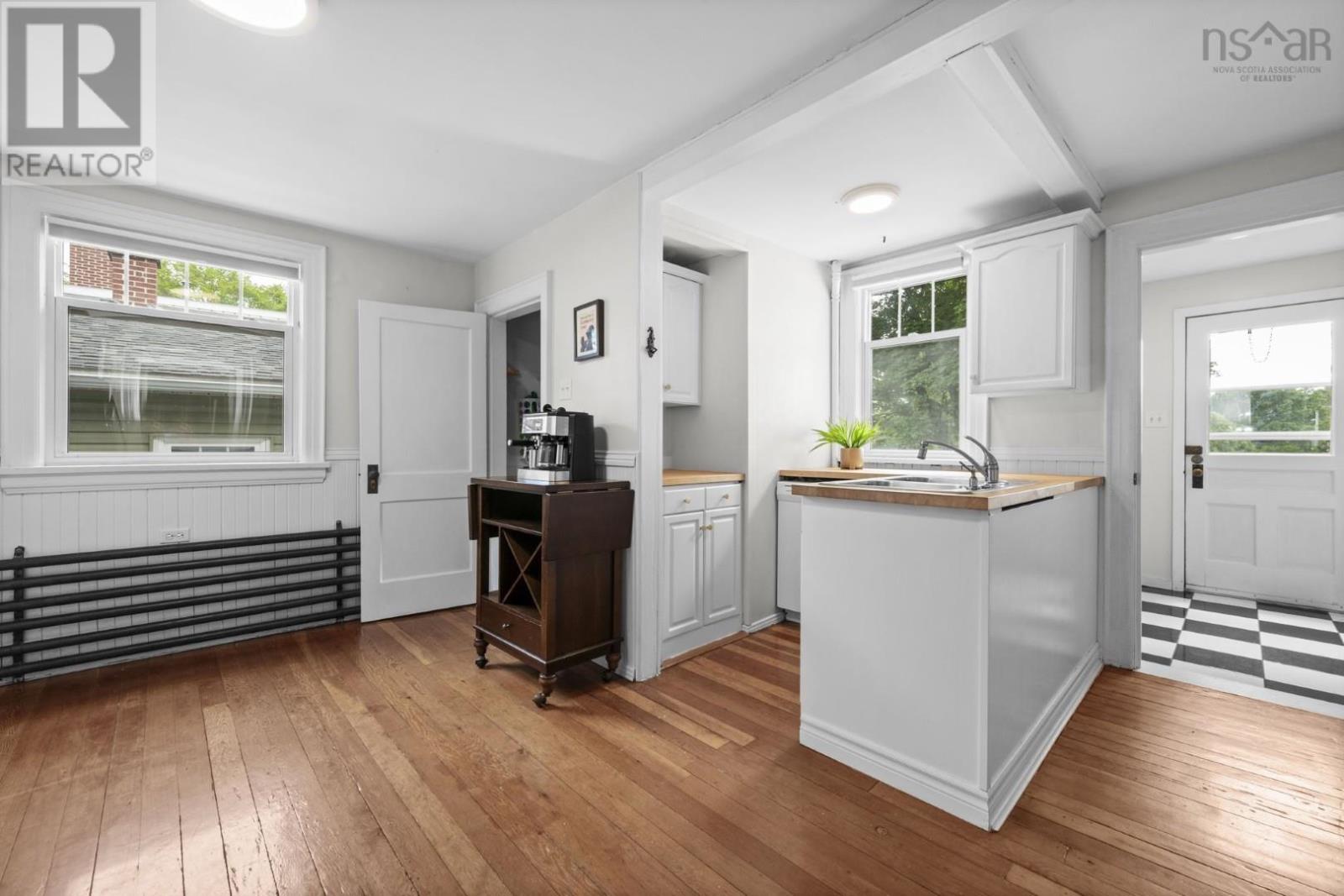 5658 Duffus Street, Halifax, Nova Scotia  B3K 2M6 - Photo 12 - 202517677