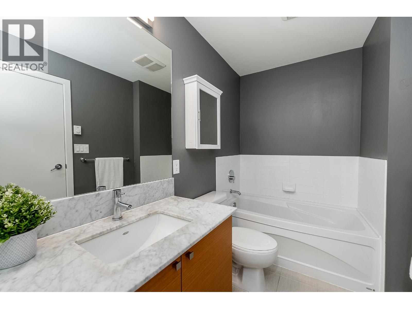 310 101 Morrissey Road, Port Moody, British Columbia  V3H 0E6 - Photo 16 - R3058945