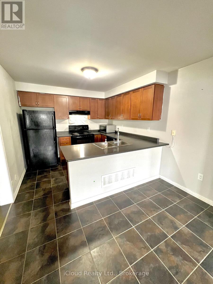 732 Shortreed Crescent, Milton, Ontario  L9T 0E8 - Photo 9 - W12482636