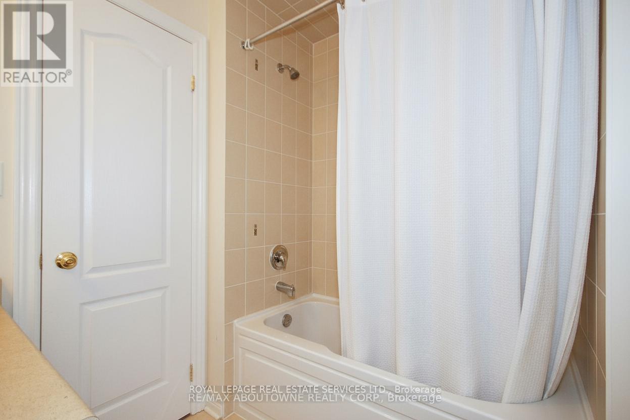 24 - 2019 Trawden Way, Oakville, Ontario  L6M 0M3 - Photo 11 - W12482639