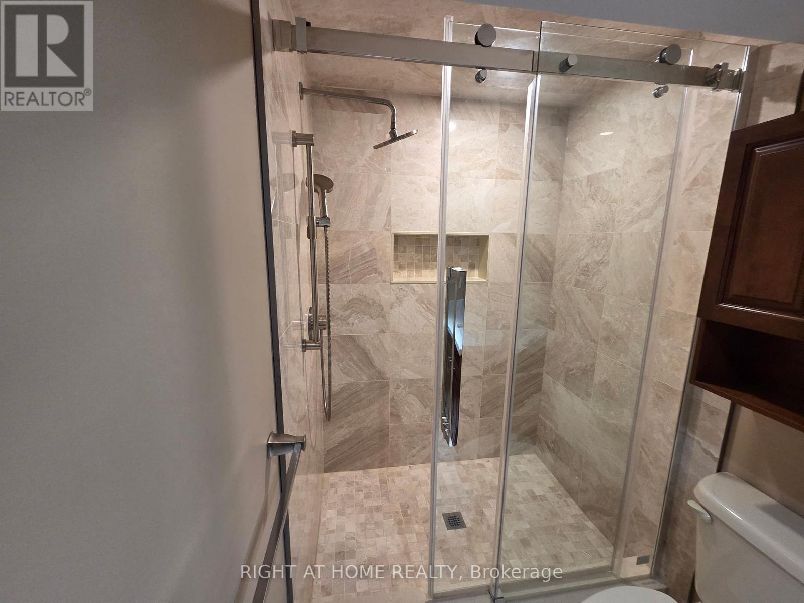 4602 Pemmican Trail, Mississauga, Ontario  L4Z 2M1 - Photo 7 - W12482649