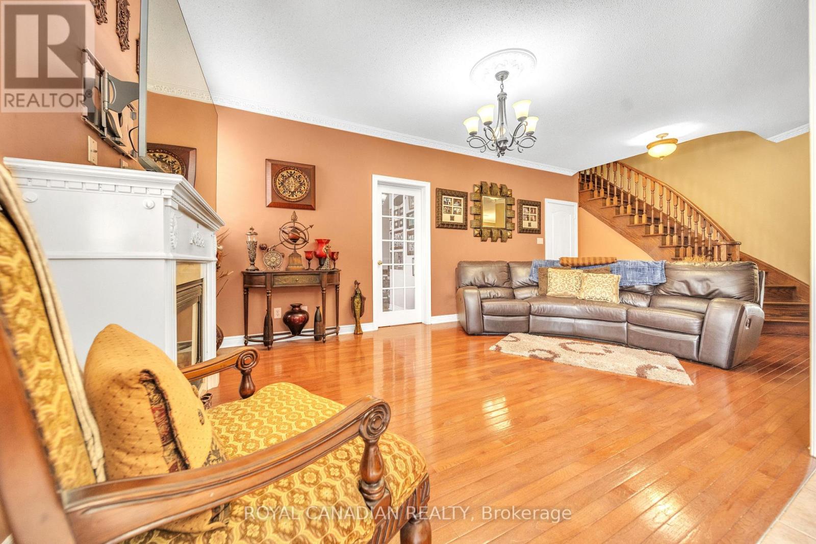 24 Powell Drive, Brampton, Ontario  L6R 0L1 - Photo 11 - W12482659