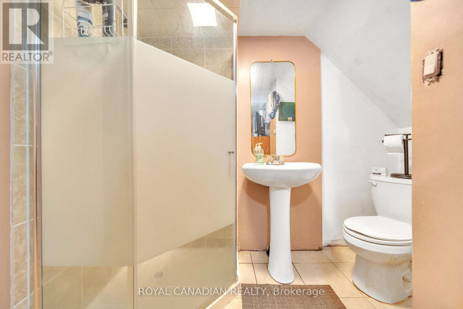 24 Powell Drive, Brampton, Ontario  L6R 0L1 - Photo 38 - W12482659