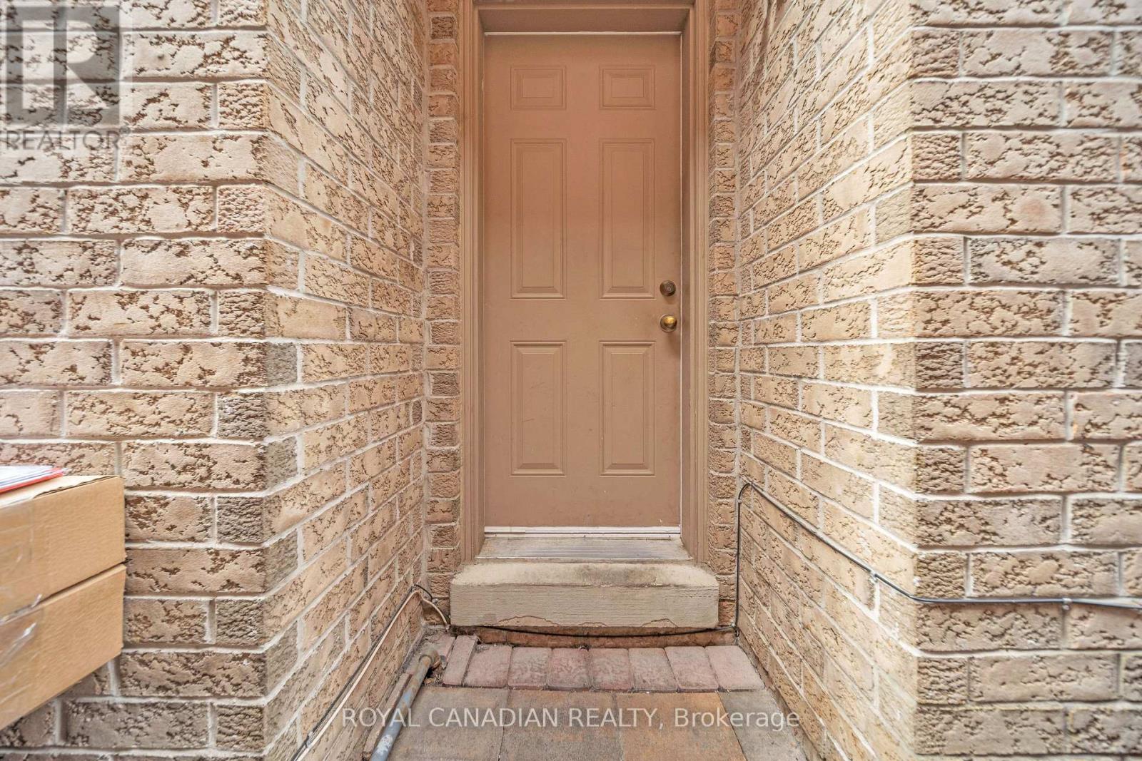 24 Powell Drive, Brampton, Ontario  L6R 0L1 - Photo 43 - W12482659