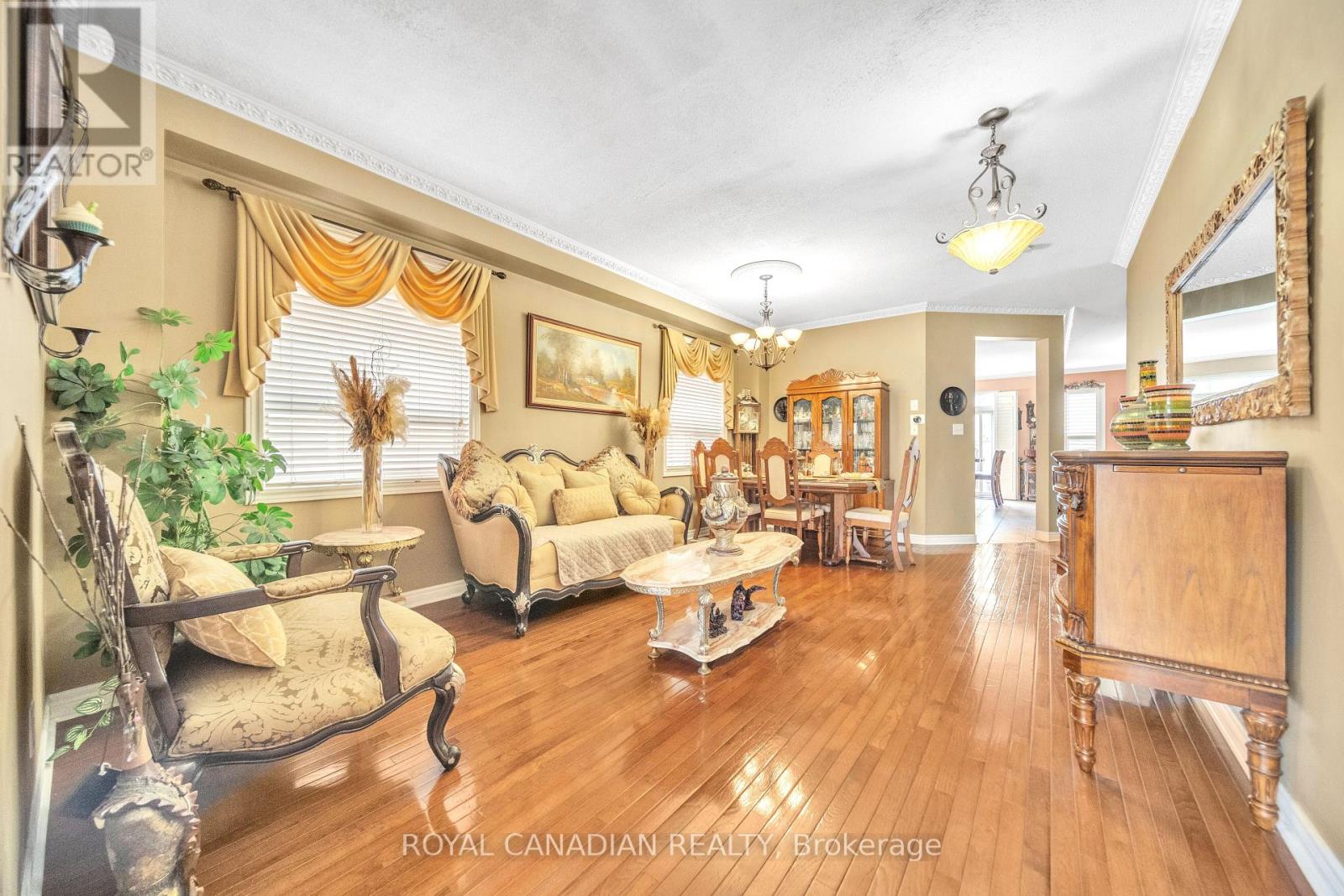 24 Powell Drive, Brampton, Ontario  L6R 0L1 - Photo 6 - W12482659