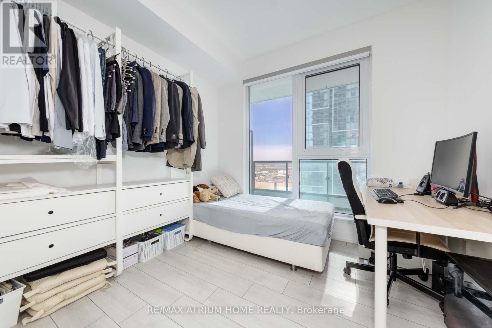 2706 - 950 Portage Parkway, Vaughan, Ontario  L4K 3Y6 - Photo 14 - N12482611